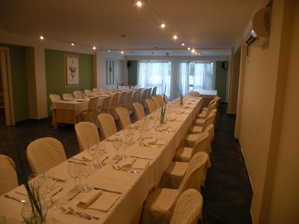 Hotel La Cavalera Аугуста Екстер'єр фото